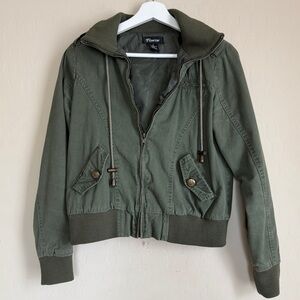 Finesse Funnel Mock Neck Army Green Bomber Aviator Cropped Jacket Hooded Small